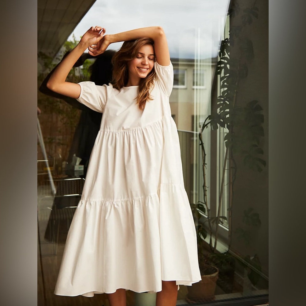 SOLD - Wilfred (Aritzia) Rengo Dress - size small